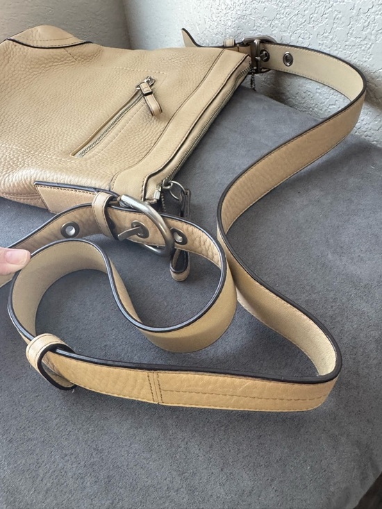 Coach Legacy Swingpack Crossbody Bag Pebbled Leather Beige Tan F12319 - Picture 8 of 13